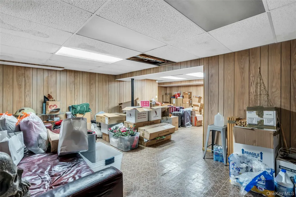 6 Harmony Road Huntington NY 11743