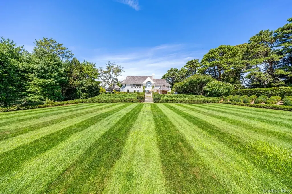 20 Hillside Road Southampton NY 11968