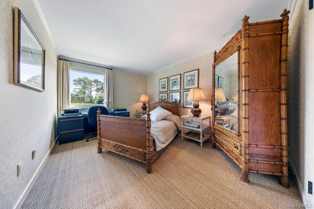 20 Hillside Road Southampton NY 11968