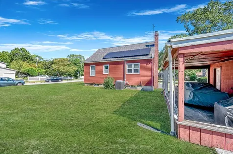 1454 E Forks Road Bay Shore NY 11706