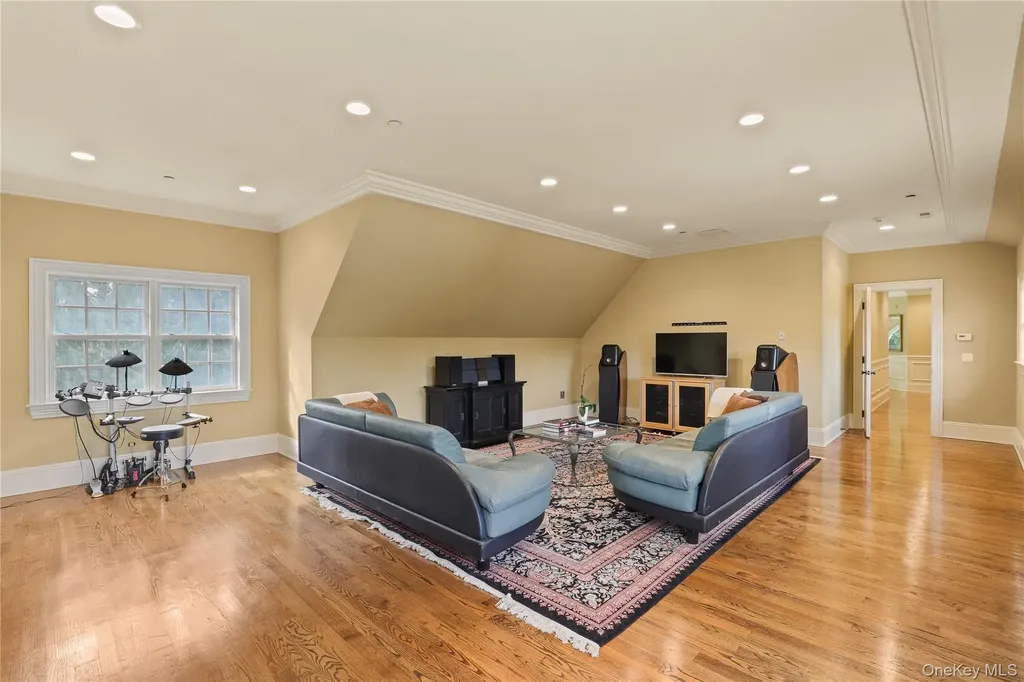 3 Brook View Lane Rye NY 10580