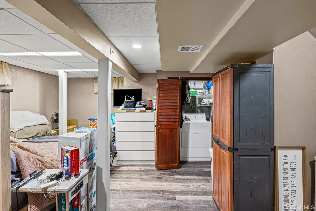 22 Larry Road Selden NY 11784