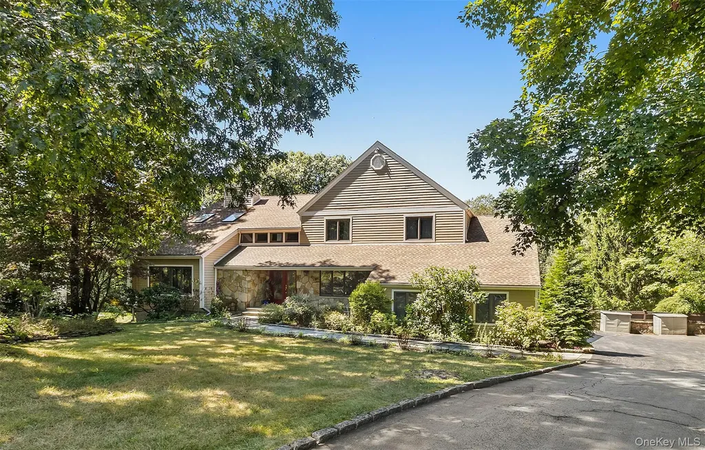 12 Logging Road Katonah NY 10536