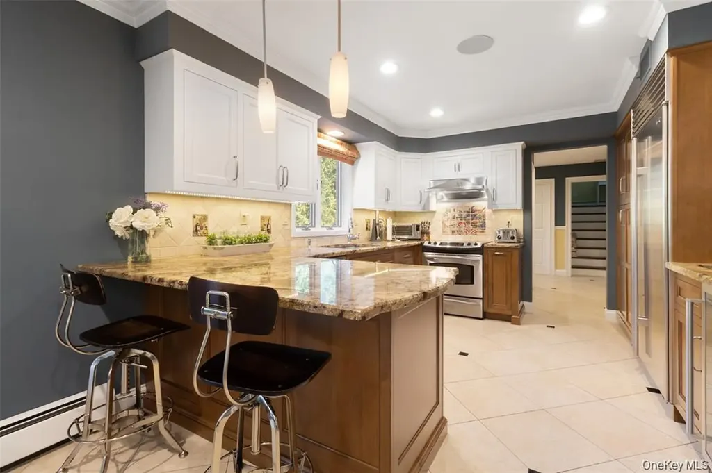 12 Logging Road Katonah NY 10536