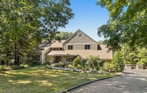 12 Logging Road Katonah NY 10536