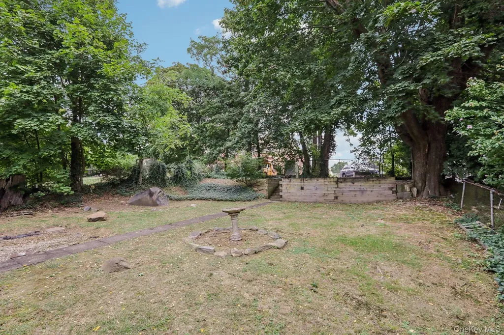 24 Gilbert Place Yonkers NY 10701