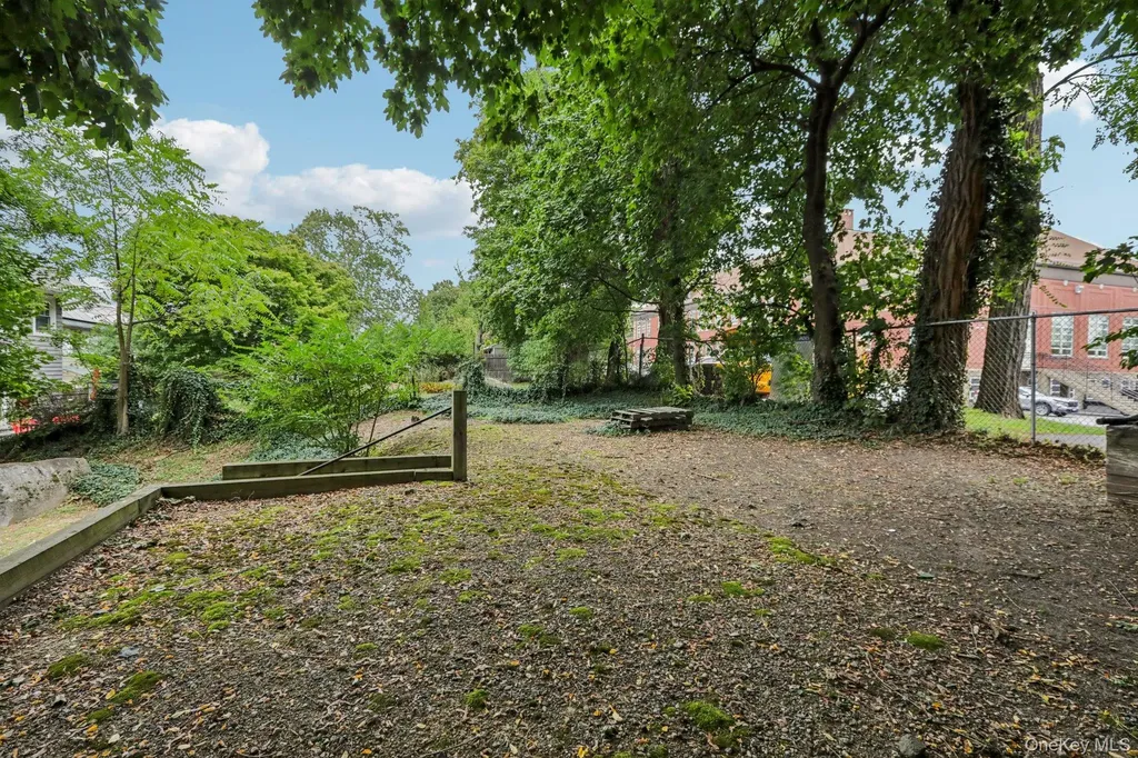 24 Gilbert Place Yonkers NY 10701