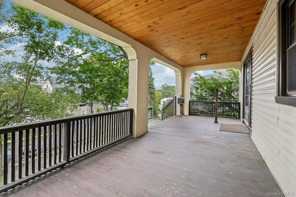 24 Gilbert Place Yonkers NY 10701