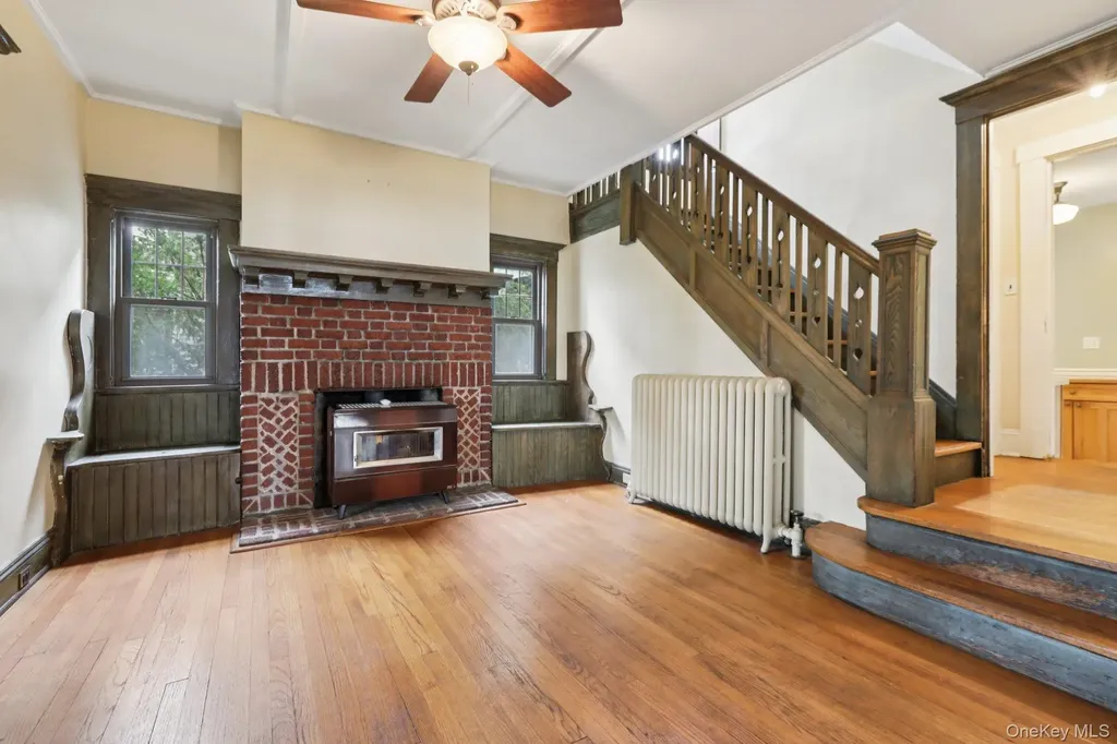 24 Gilbert Place Yonkers NY 10701