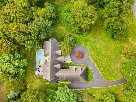 9 Hobby Farm Drive Bedford NY 10506