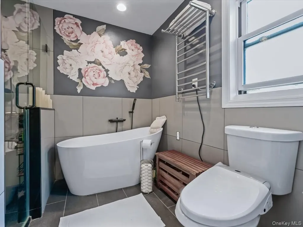 237 Central Avenue Lynbrook NY 11563