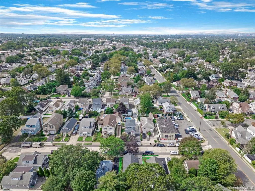 237 Central Avenue Lynbrook NY 11563