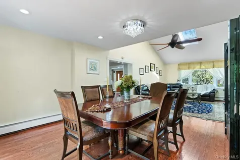 118 Grant Avenue Albertson NY 11507