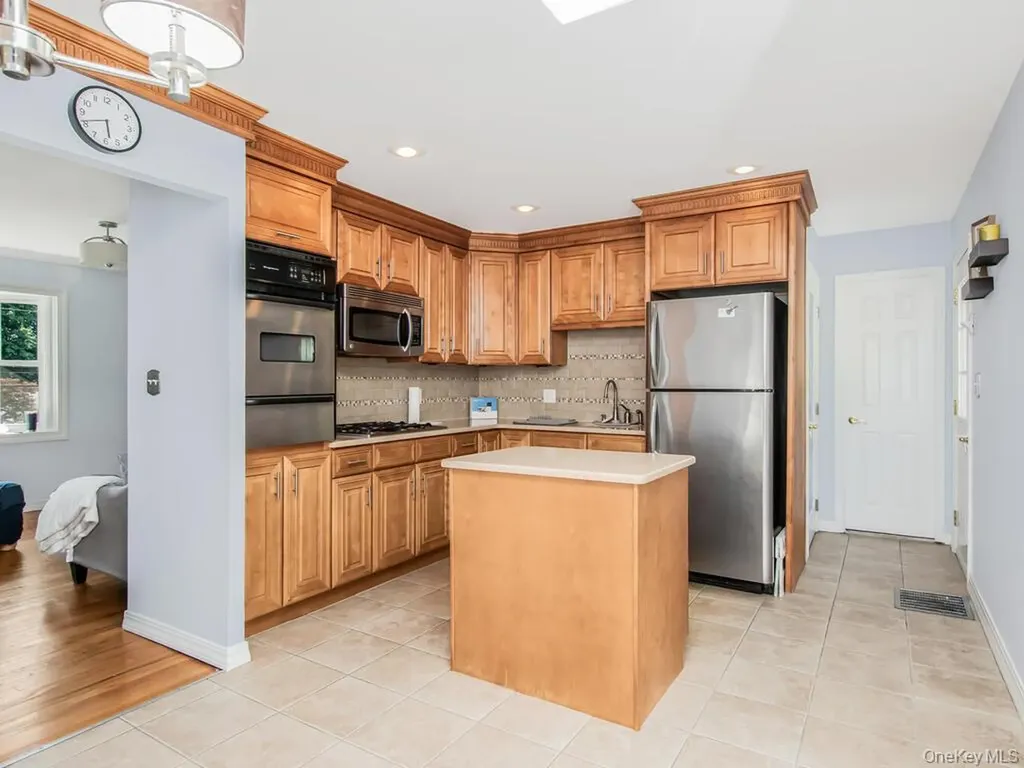 45 Fairfax Road Fishkill NY 12524