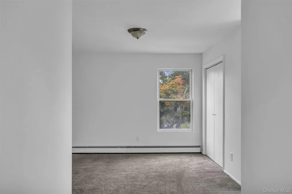 98 Dahlia Drive Mastic Beach NY 11951