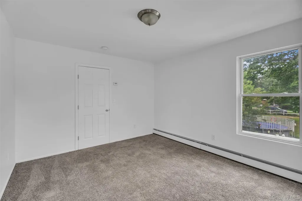 98 Dahlia Drive Mastic Beach NY 11951