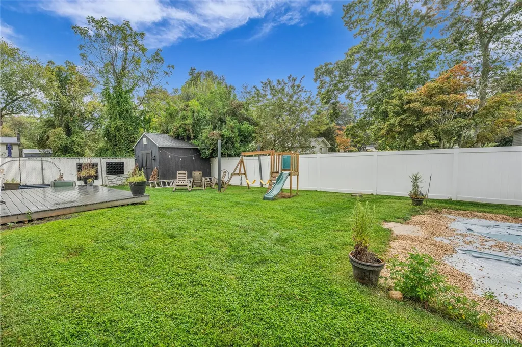 98 Dahlia Drive Mastic Beach NY 11951