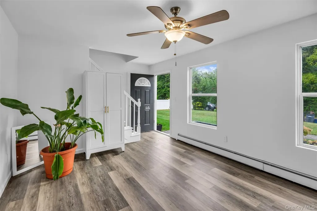 98 Dahlia Drive Mastic Beach NY 11951