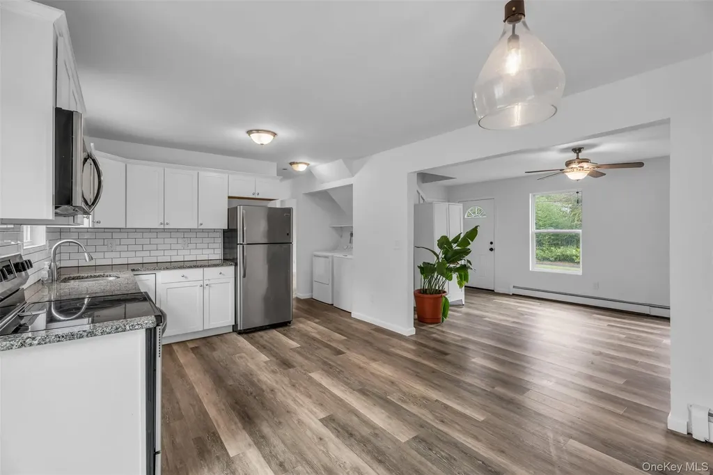 98 Dahlia Drive Mastic Beach NY 11951