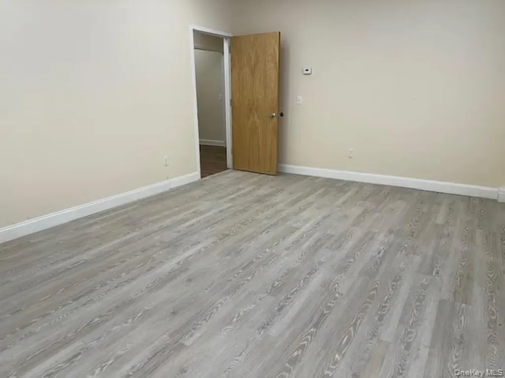 1108 Kings Highway Chester NY 10918