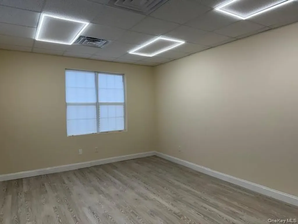 1108 Kings Highway Chester NY 10918
