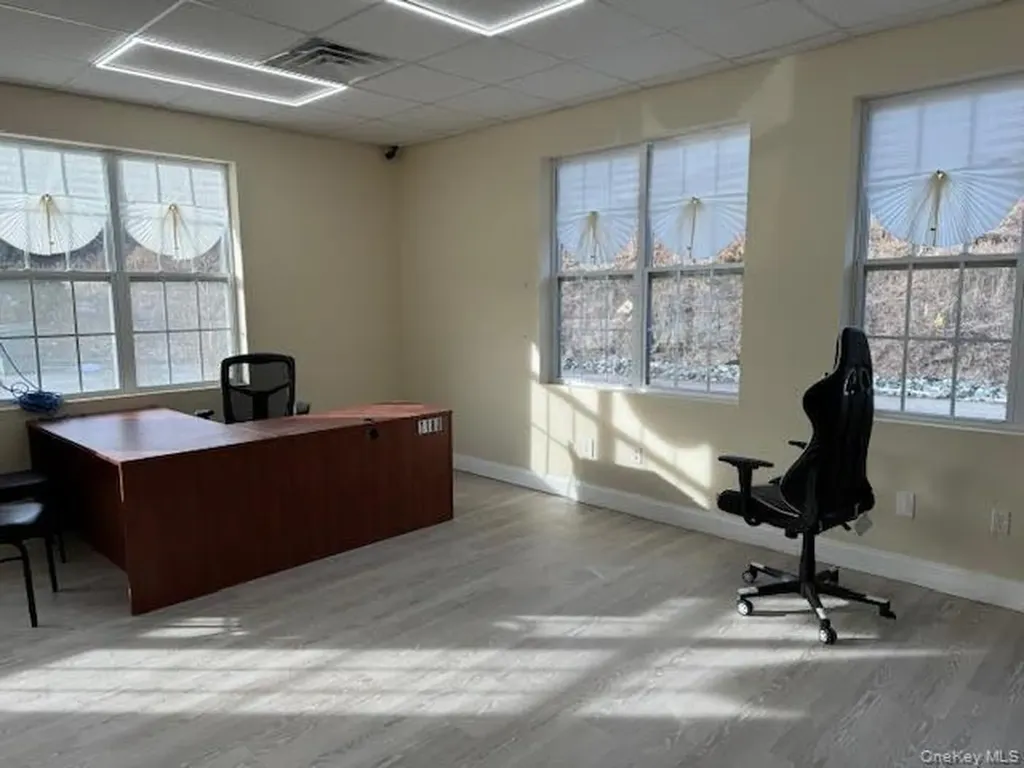 1108 Kings Highway Chester NY 10918