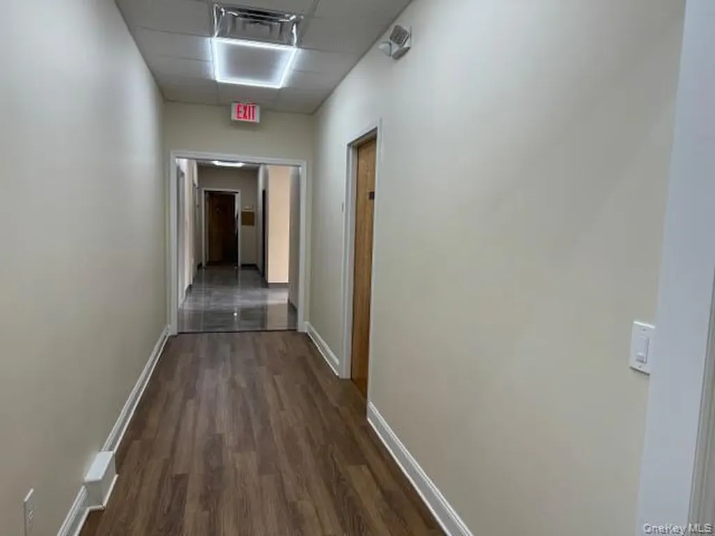 1108 Kings Highway Chester NY 10918