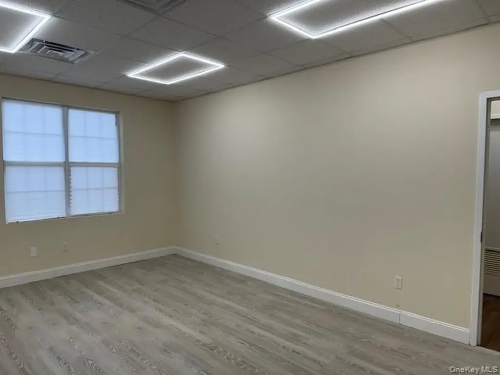 1108 Kings Highway Chester NY 10918