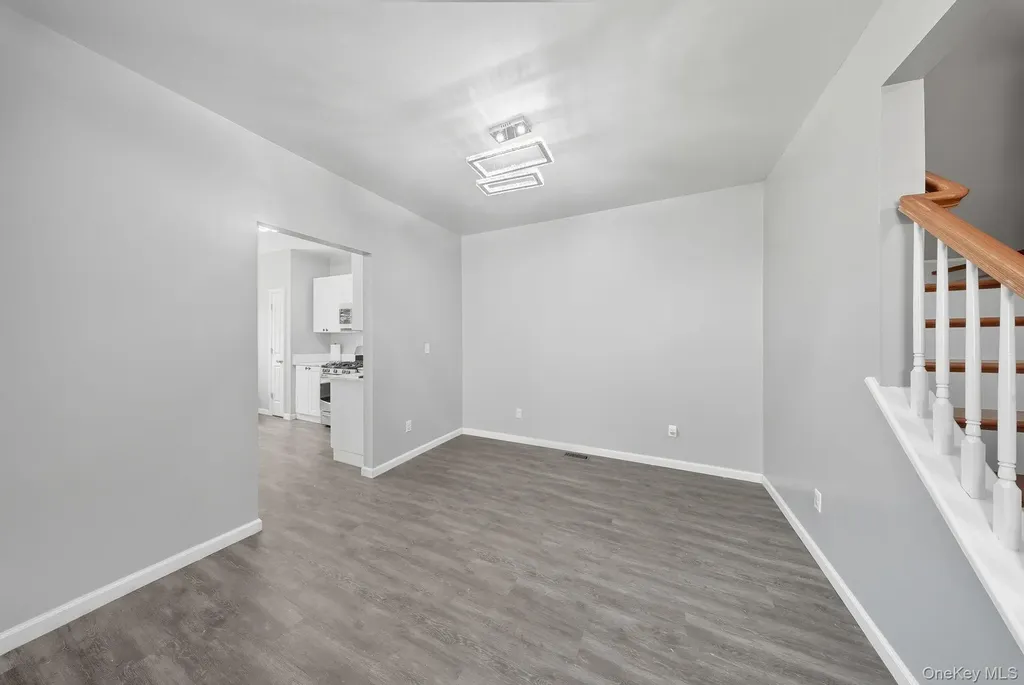 30 Avoncroft Lane Middletown NY 10940