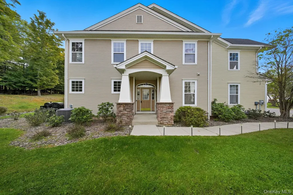 30 Avoncroft Lane Middletown NY 10940