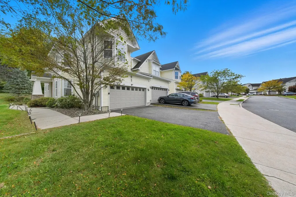 30 Avoncroft Lane Middletown NY 10940