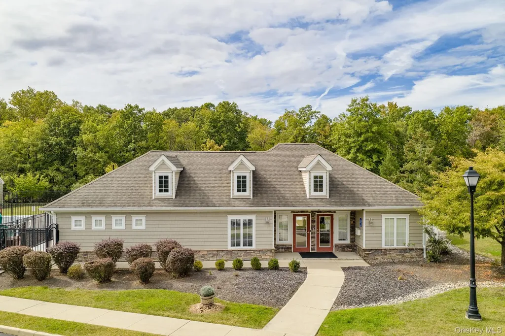 30 Avoncroft Lane Middletown NY 10940