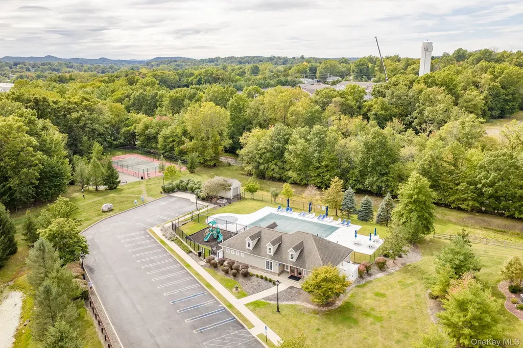 30 Avoncroft Lane Middletown NY 10940