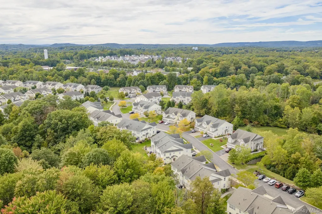 30 Avoncroft Lane Middletown NY 10940