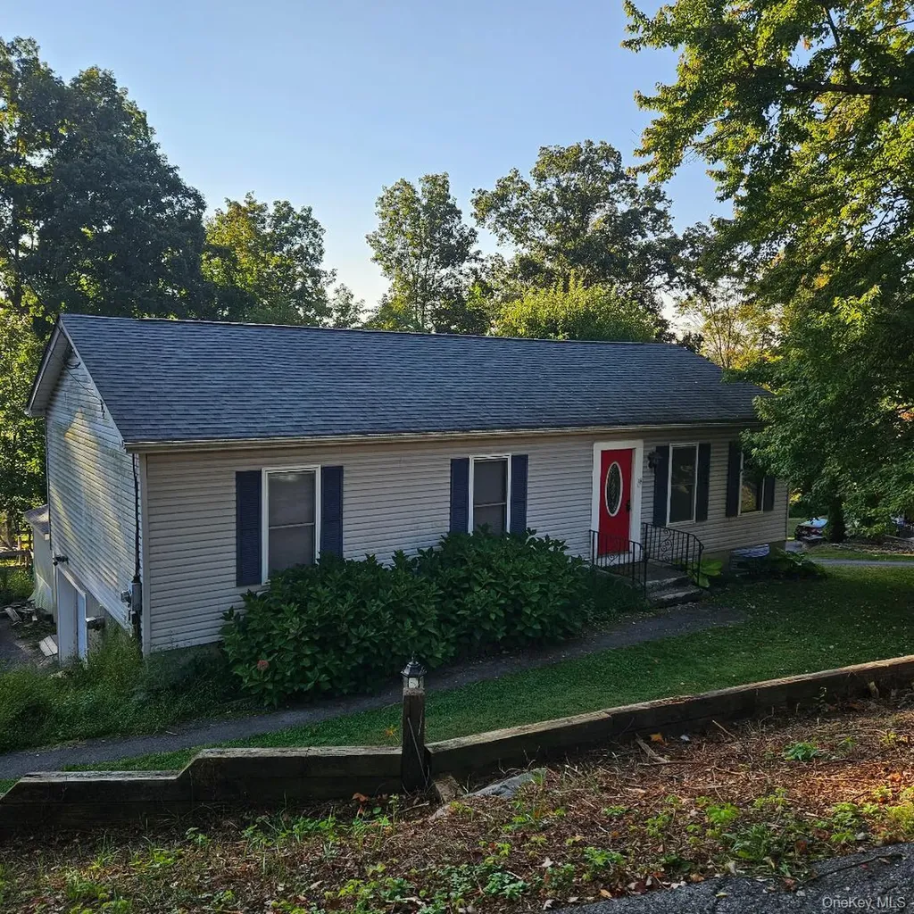 58 Tamarack Hill Drive Poughkeepsie NY 12603