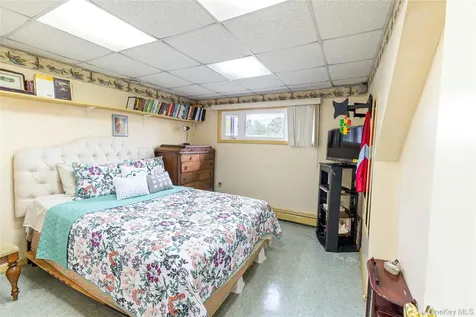 6 William Street Bay Shore NY 11706