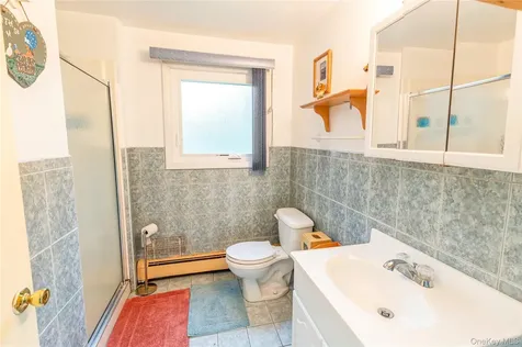 6 William Street Bay Shore NY 11706