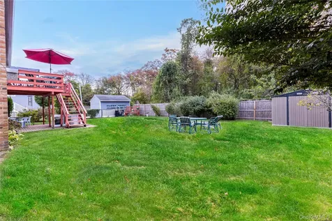 6 William Street Bay Shore NY 11706