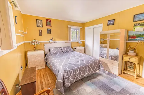 6 William Street Bay Shore NY 11706