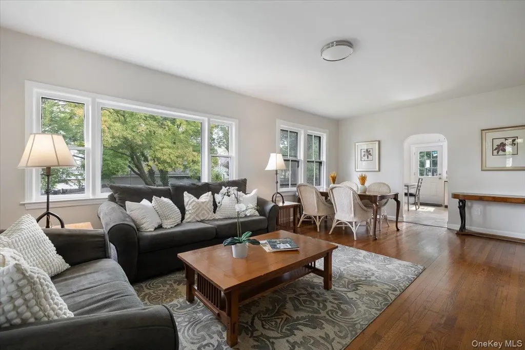 246 Locust Avenue Babylon NY 11702