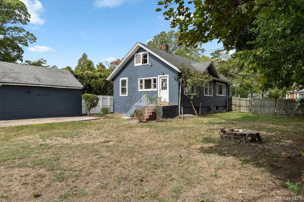 246 Locust Avenue Babylon NY 11702