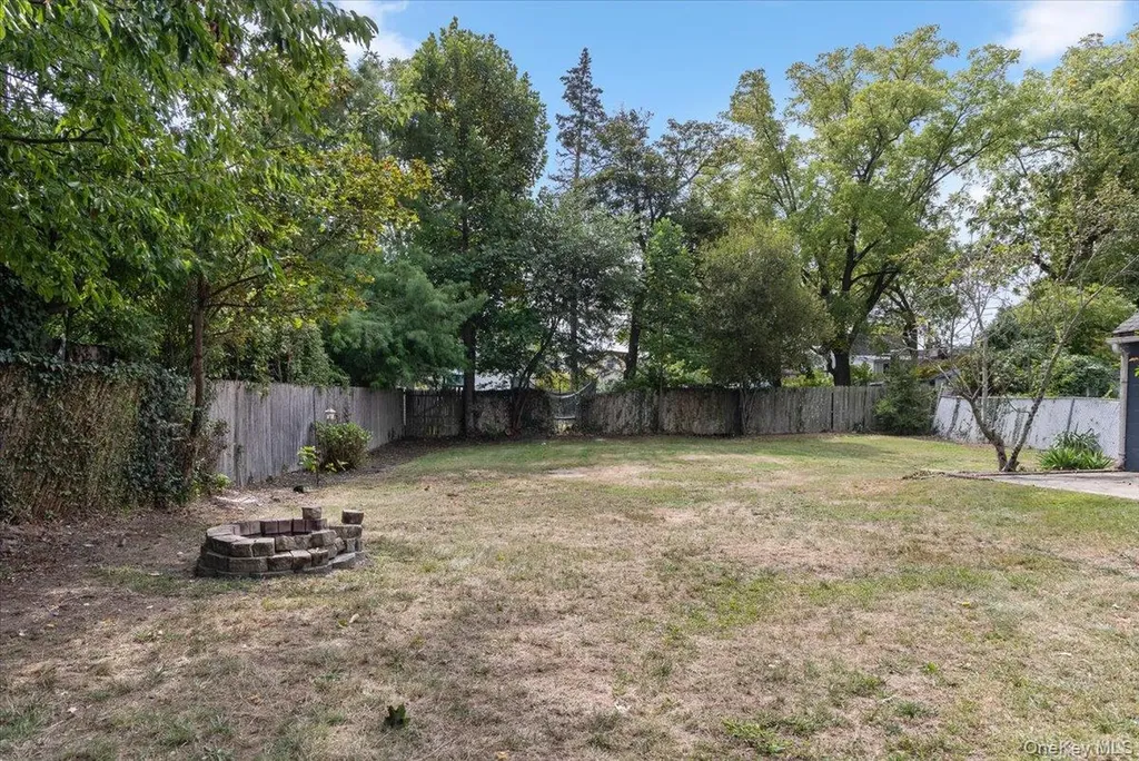 246 Locust Avenue Babylon NY 11702