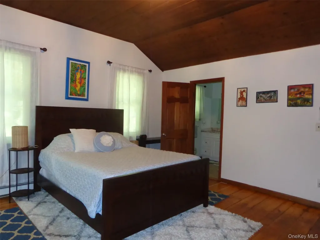 65 Mexico Lane Mahopac NY 10541