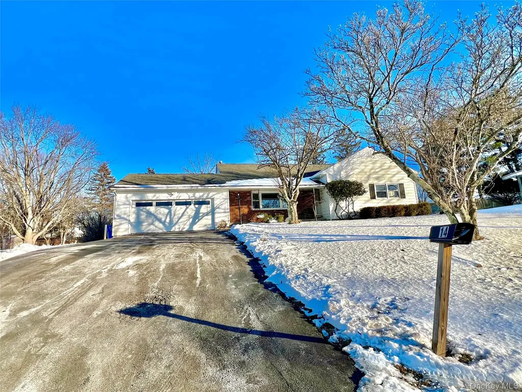14 Rdean Place Middletown NY 10940