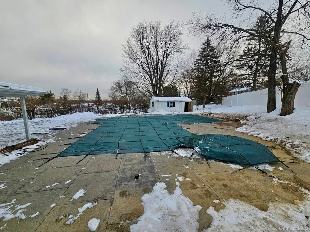 14 Rdean Place Middletown NY 10940
