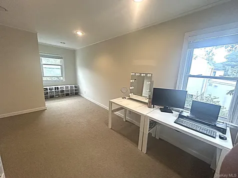 24 Sargent Road Scarsdale NY 10583