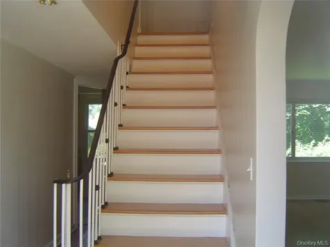 24 Sargent Road Scarsdale NY 10583