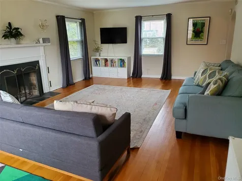24 Sargent Road Scarsdale NY 10583