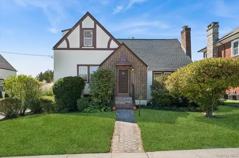 10 Oakland Avenue Yonkers NY 10710