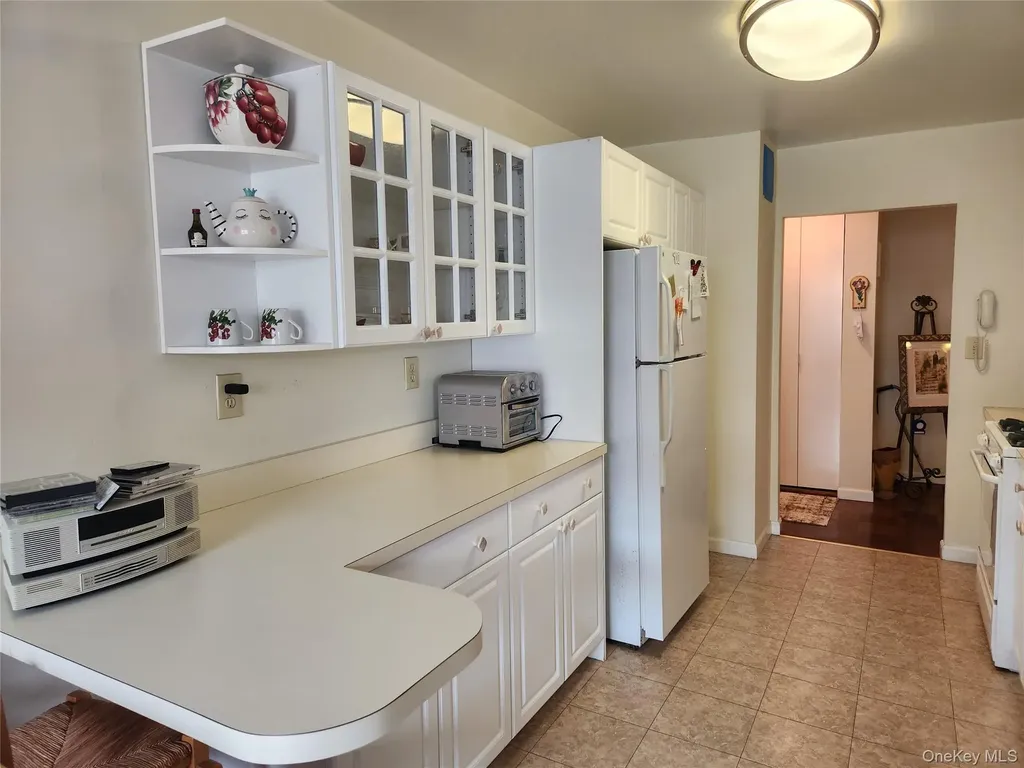 700 Shore Road Long Beach NY 11561